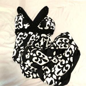 INC (S) Maxi Dress Black/White Beaded V Neck Boho Resort